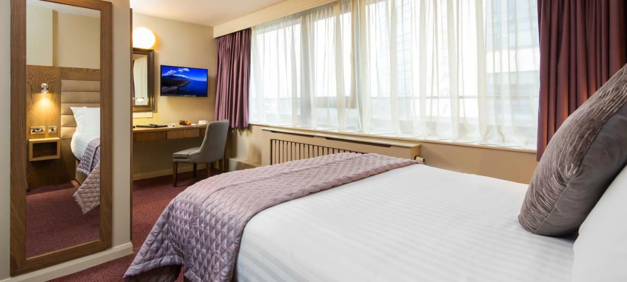 Limerick City Hotel Екстер'єр фото